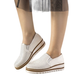 Nazouvací stříbrné boty s cvočky GF-FD9 bílý