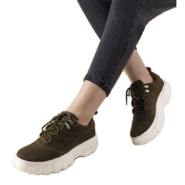 Zelené sportovní tenisky s vysokou podrážkou Justika zelená Zelené sportovní tenisky s vysokou podrážkou Justika zelená