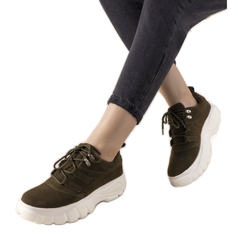 Zelené sportovní tenisky s vysokou podrážkou Justika zelená