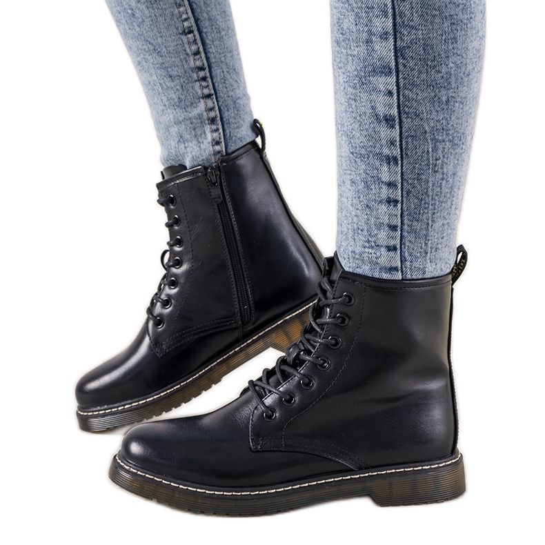 Dámské černé kozačky Julietta černá