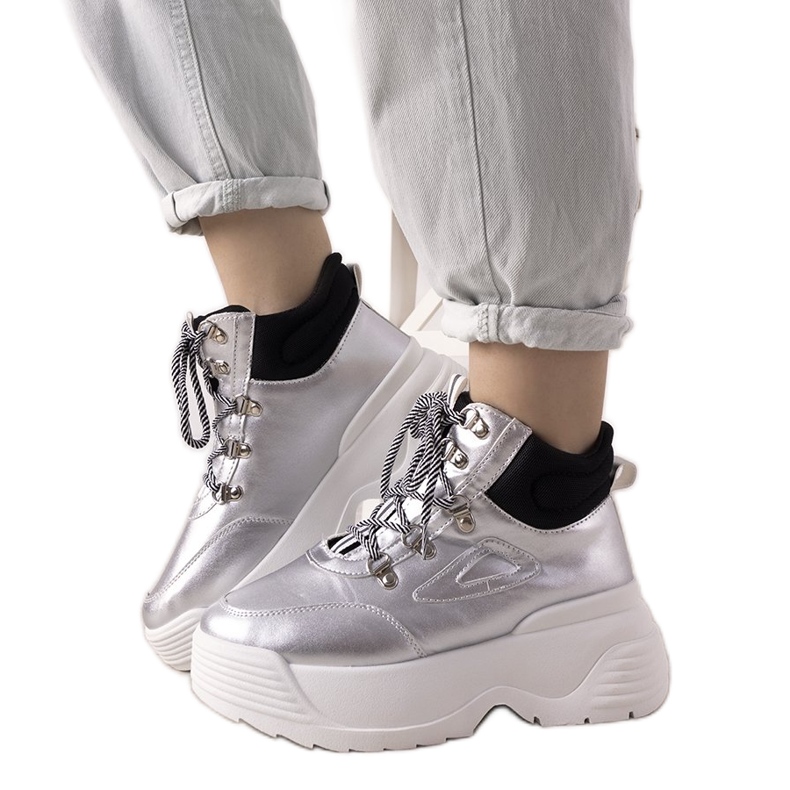 Stříbrné tenisky na vysoké podrážce Eloquence stříbrný