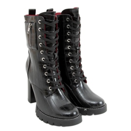Boty na sloupku černé M530 Black Stone černý