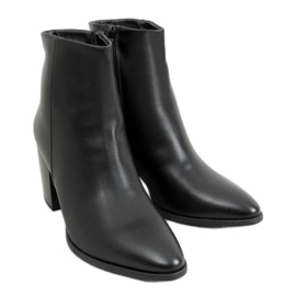 Černé vysoké podpatky 9546 Černá