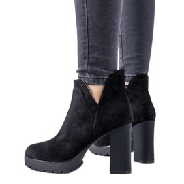 Černé boty na sloupku Bushido černý