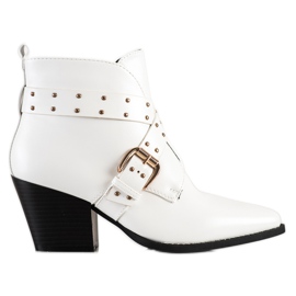 Lucky Shoes Skalní boty na sloupku bílý