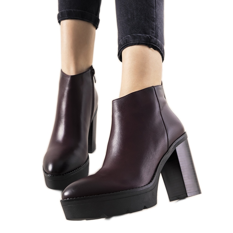 Klasické kaštanové kozačky na sloupek pro ženy My Need červené