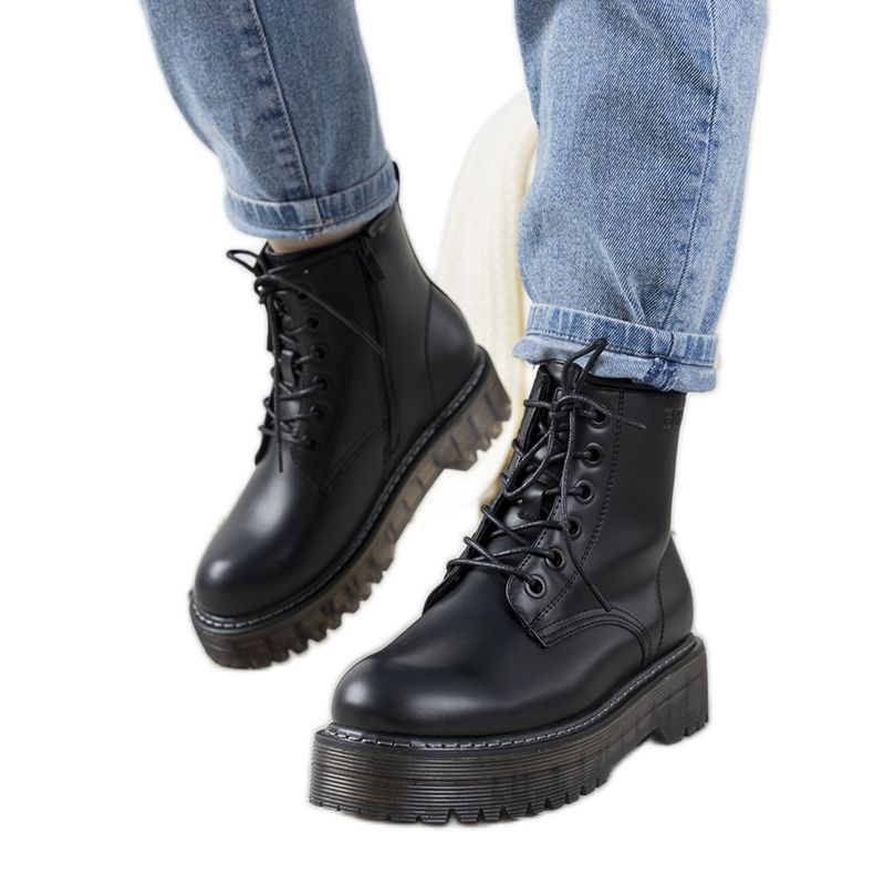 Černé dámské kozačky od Big Star Lozano černá