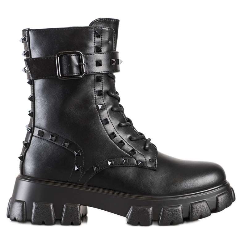 Erynn Pracovníci s černými hřeby černá