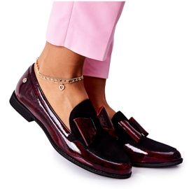 Dámské brogues Maciejka lakované mokasíny mramorované burgundské 04099-33 / 00-1 červený