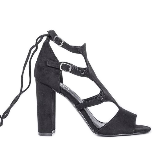 Černé sandály na sloupku Hannah černá