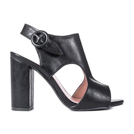 Černé sandály na postu Caitlin černá