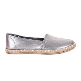 Stříbrné metalické espadrilky od Big Girl stříbro