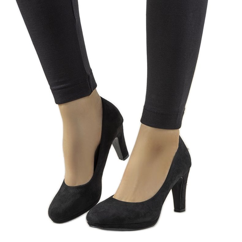 Černé lodičky na sloupku z eko kůže Sara černá