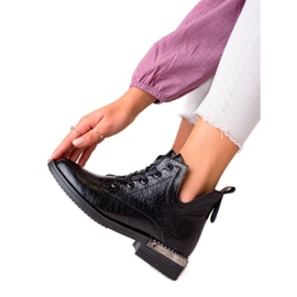 W. Potocki Módní kozačky s vykrojeným Potocki černý