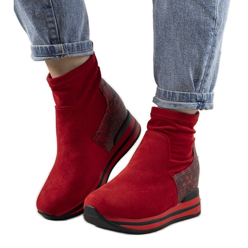 Červené tenisky s vložkou hadí kůže Garibay Červené tenisky s vložkou hadí kůže Garibay