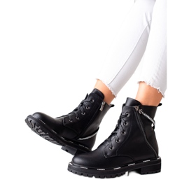 Šněrovací kožené boty od ARTIKER černý