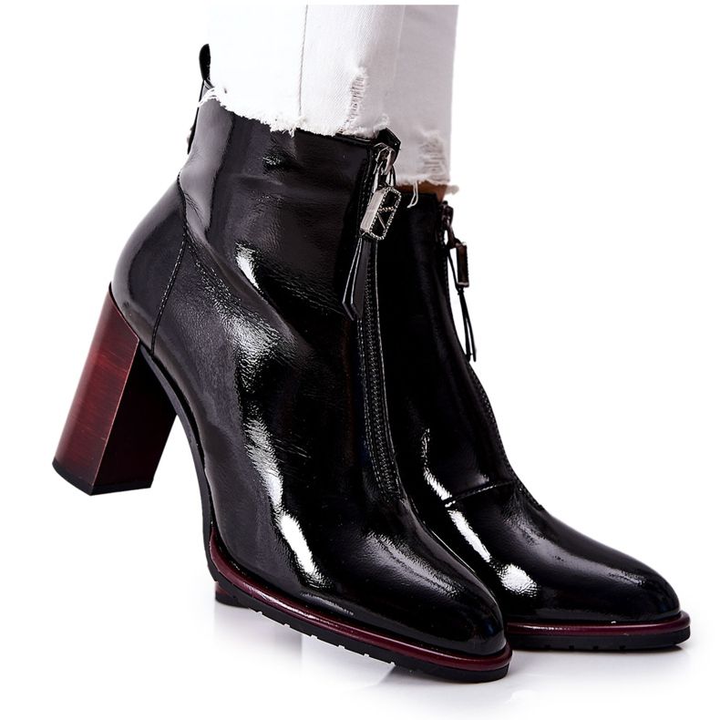 S.Barski Dámské černé boty lakované na sloupku Cofton černá S.Barski Dámské černé boty lakované na sloupku Cofton černá