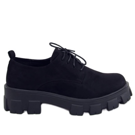 Černé boty se silnou podrážkou 8363 Black černý