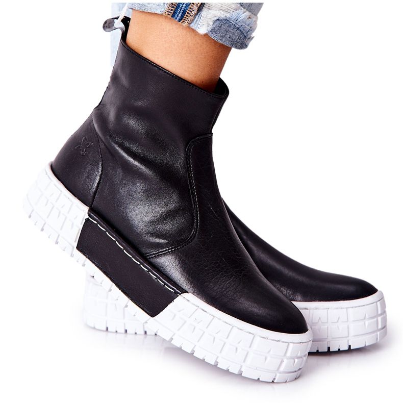 Maciejka Kožené boty na platformě černé 05216-01 černá Maciejka Kožené boty na platformě černé 05216-01 černá