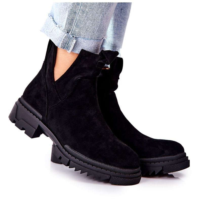 POTOCKI Černé corano boty s vykrojeným zipem černá