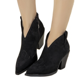 Černé dámské kovbojské boty s fanette černá