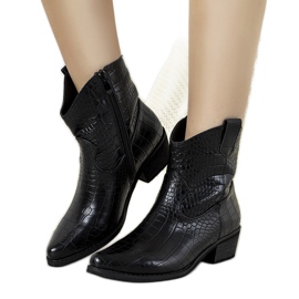 Černé kovbojské boty ve vzoru krokodýlí kůže Aurore černá