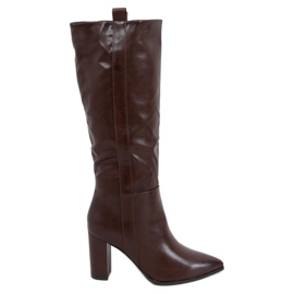 Hnědé kozačky na stabilním podpatku RB49P Brown hnědý Hnědé kozačky na stabilním podpatku RB49P Brown hnědý