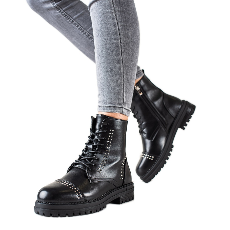 Super Me Klasické boty na boty vyrobené z ekologické kůže černá