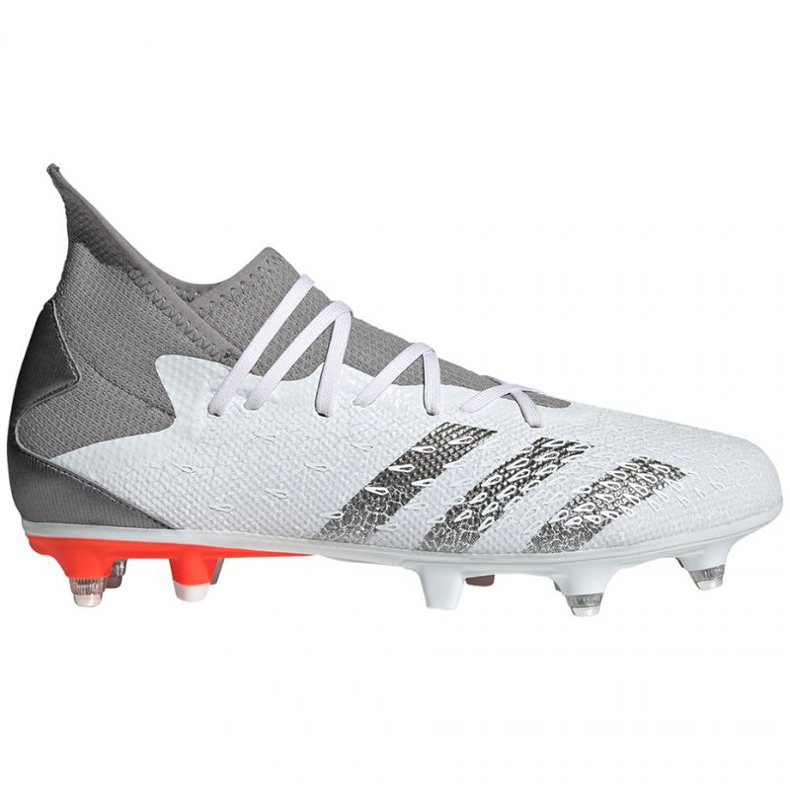 Kopačky Adidas Predator Freak.3 Sg M FY6306 bílý šedá