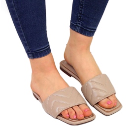 Prošívané pantofle S. Barski W OLI103B béžové béžový Prošívané pantofle S. Barski W OLI103B béžové béžový