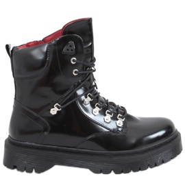 Černé šněrovací boty Kari černý