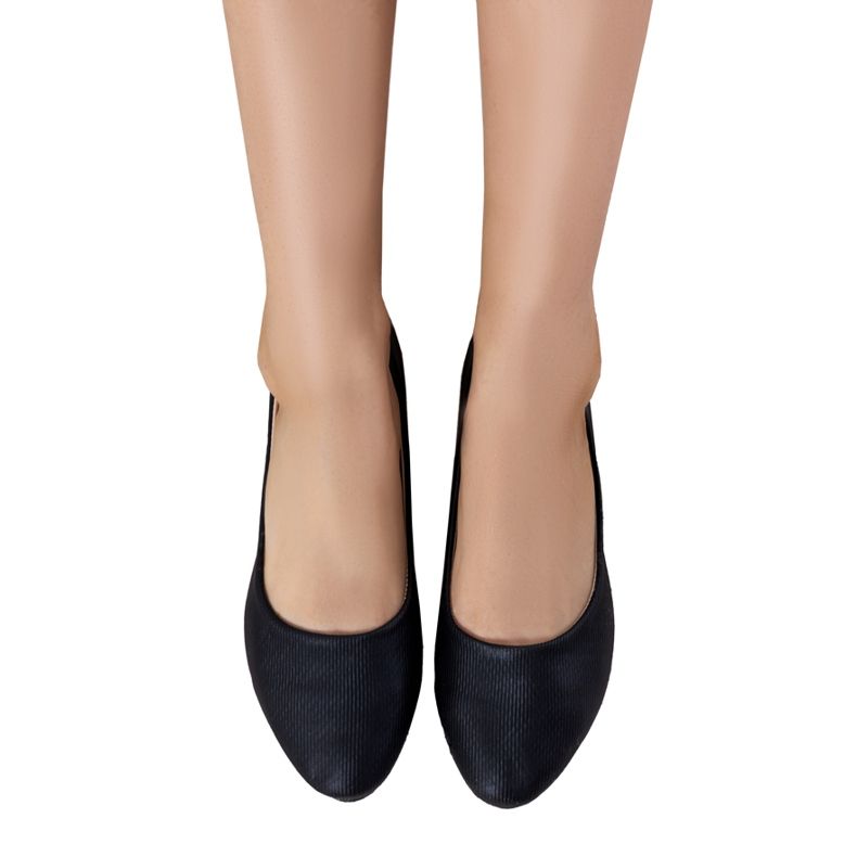 Černé balerínky z eko semiše od Silma černá