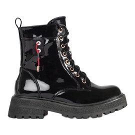 Lakované šněrovací botičky černý