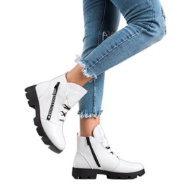 Sergio Leone Bílé módní wokrery bílý