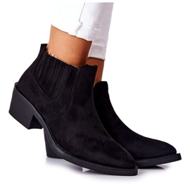 Černé semišové nazouvací boty Assanella černý