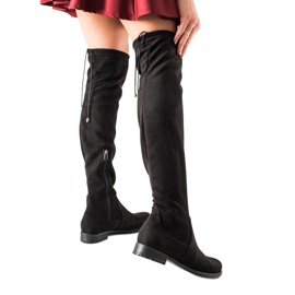 TRENDI Černí mušketýři černý