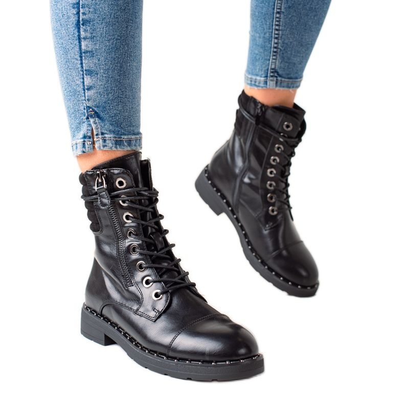 Super Mode Černé klasické Trappery černá Super Mode Černé klasické Trappery černá