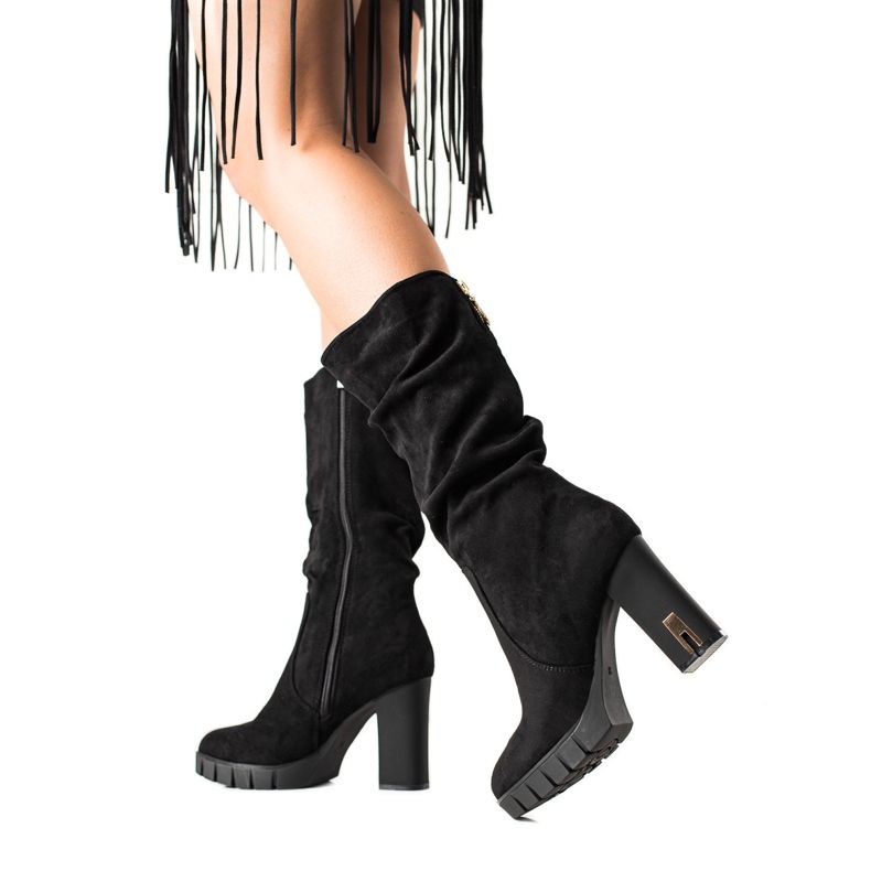 TRENDI Semišové kozačky s matným podpatkem černá