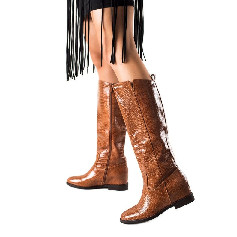 TRENDI Boty S Eko Kůží Na Klínu hnědý