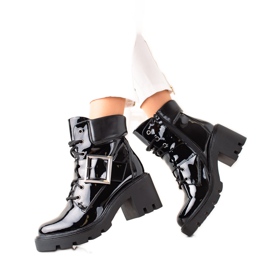 Evento Lakované Dělníci Na Vysokých Podpatcích černá Evento Lakované Dělníci Na Vysokých Podpatcích černá