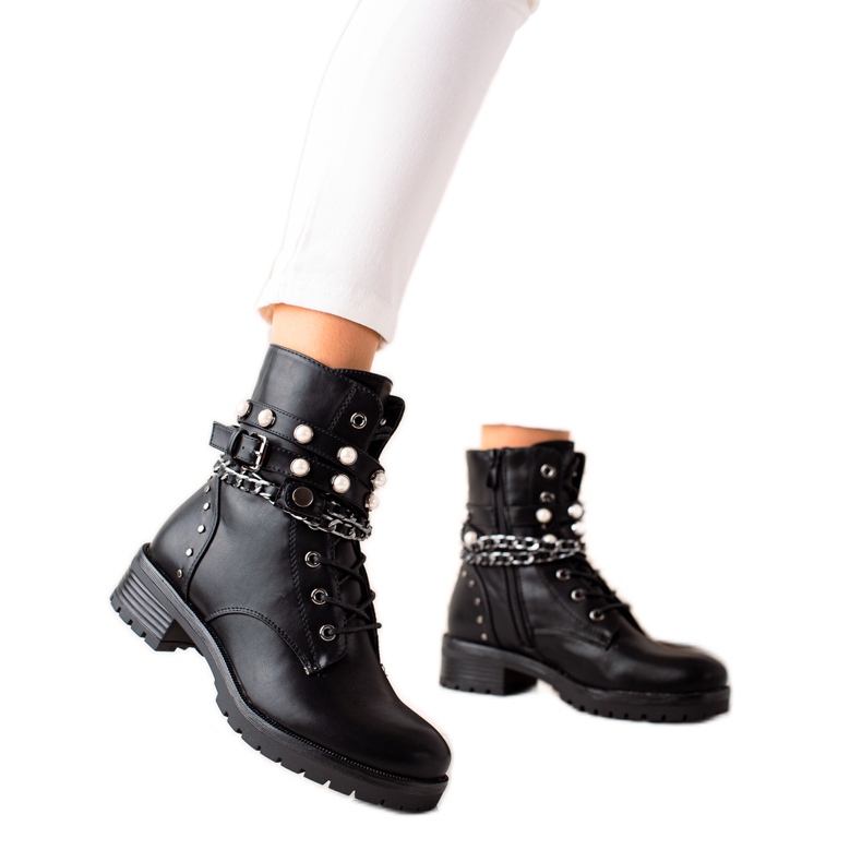 Bestelle Černí dělníci s kamínky černá