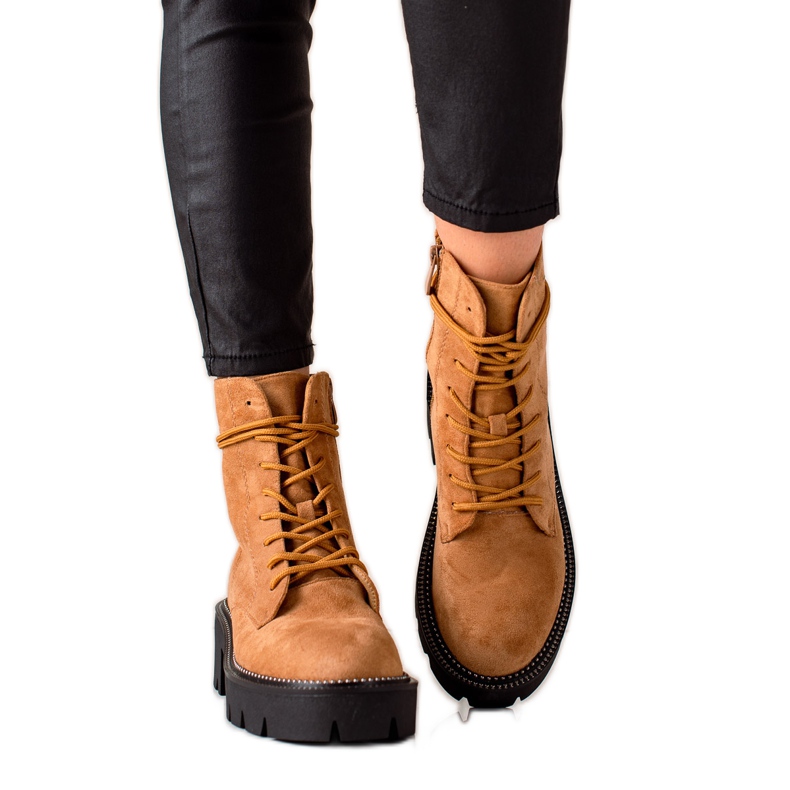 Seastar Pracovníci na semiši béžový