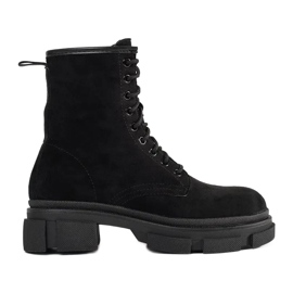 Lapače černého semiše černý