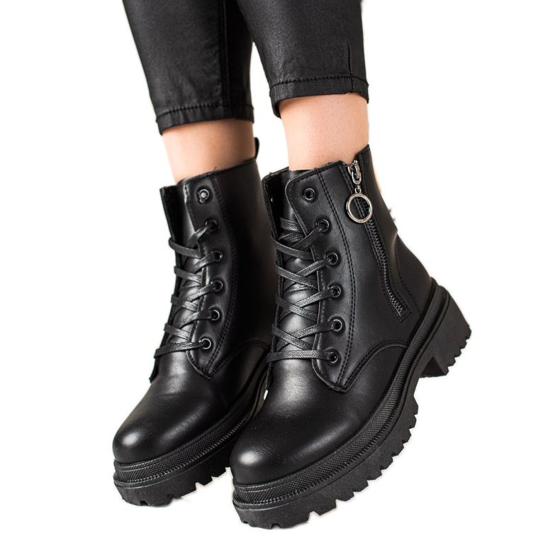 TRENDI Černé Trappery Se Zipem černá