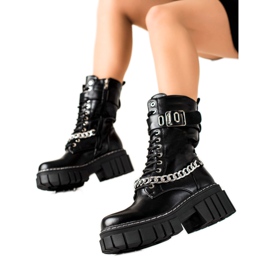 TRENDI Boty S řetězem černý