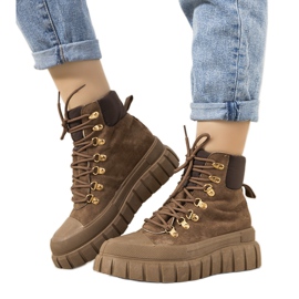 Hnědé zateplené dámské šněrovací kozačky od Calabresi hnědý