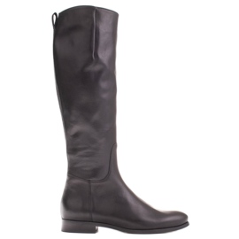 Marco Shoes Jezdecké boty na štíhlé noze. Úzký horní černý