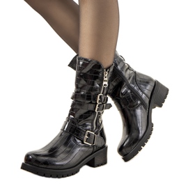 Černé dámské zateplené kozačky značky Pichet černý