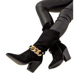 Černé kovbojské boty na Effie post černý