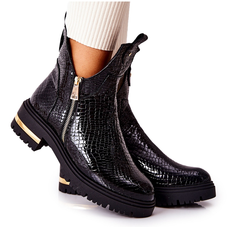 PA2 černé Boty S Vyříznutým Krokodýlím Vzorem Černá Crolisia PA2 černé Boty S Vyříznutým Krokodýlím Vzorem Černá Crolisia